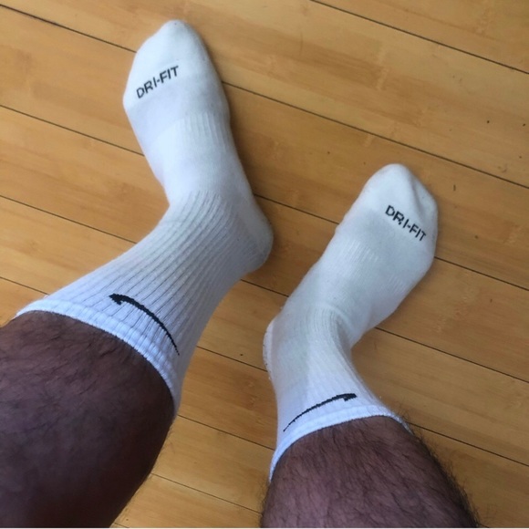 Nike Crew Socks - Picture 3 of 4